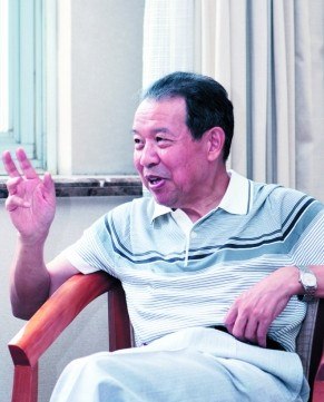 严坤林在北京接受《常州日报》记者专访.jpg