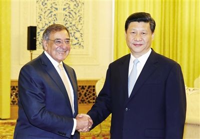昨日,习近平在人民大会堂会见美国国防部长莱昂·帕内塔。新华社记者 姚大伟 摄 昨日,习近平在人民大会堂会见美国国防部长莱昂·帕内塔。新华社记者 姚大伟 摄