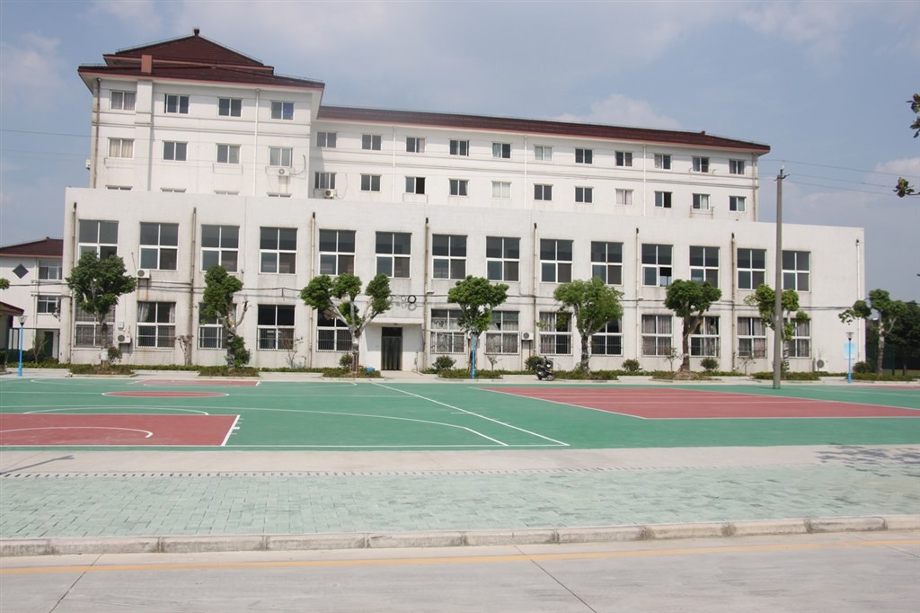 篮球场1.jpg