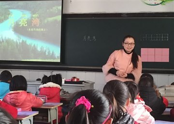 林南小学扎实开展课堂研讨促质…