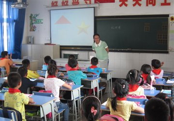 区第九轮小学数学“送培上门”…