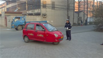 加强接送学生车辆安全管理