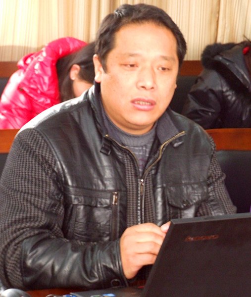 何建东.jpg
