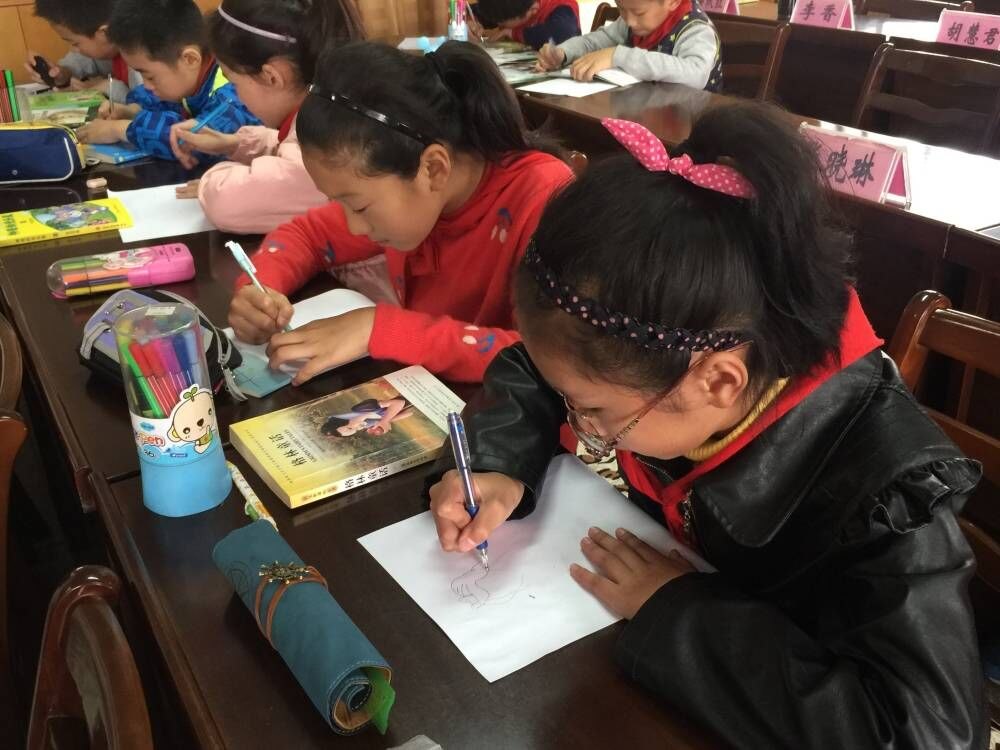 画小报1.jpg