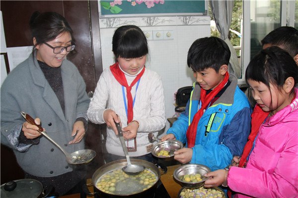 家委会走进 360课堂 (3).jpg