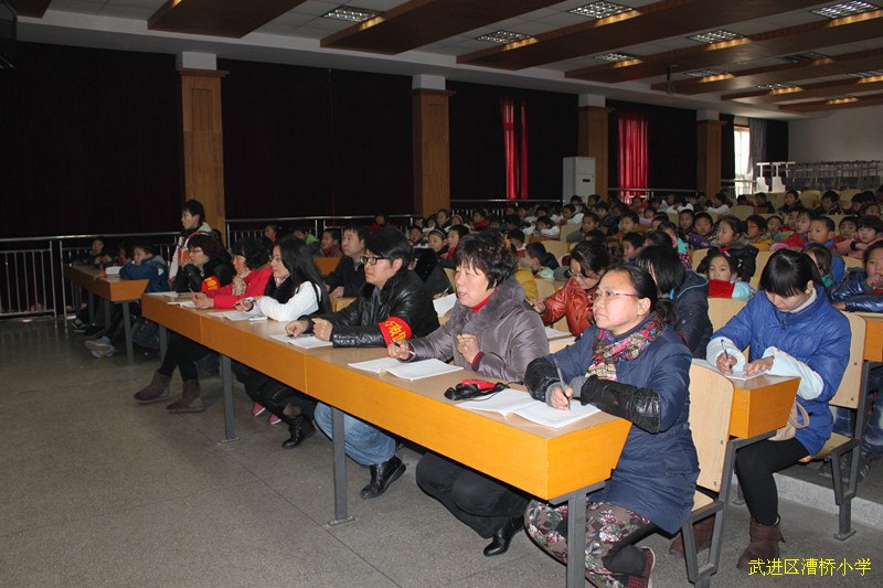请使用鼠标滚轮缩放图片! 800×533