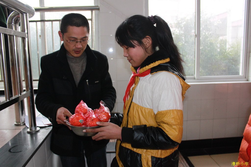 请使用鼠标滚轮缩放图片! 1024×682