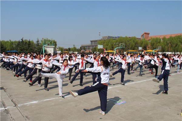 广播操比赛 (8)_看图王.jpg