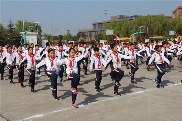 广播操比赛 (13)_看图王.jpg