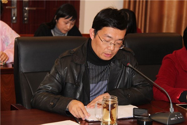 六届六次教代会 (3).jpg