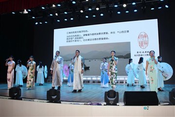 我校获区经典诵读教师组比赛二…