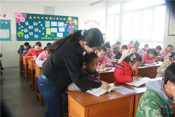 青年教师上课、说课、评课赛 (2).jpg