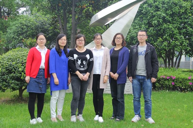0 化学组集体照2.jpg