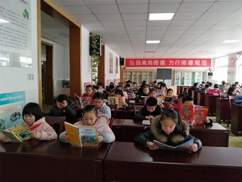 看书.jpg