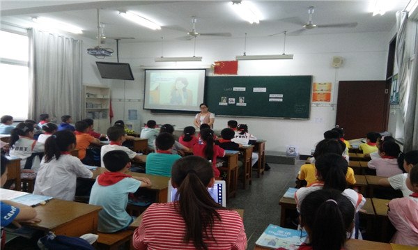 英语“名师伴成长”活动 (2).jpg