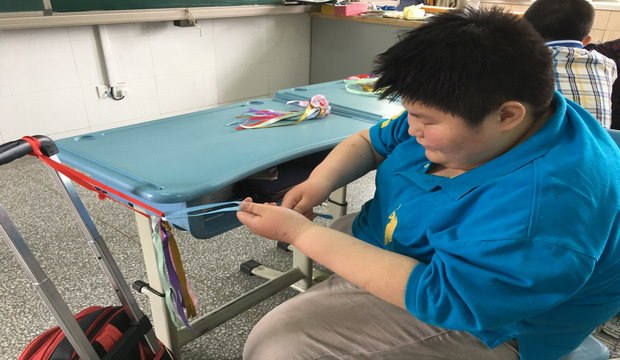 编蛋兜.JPG