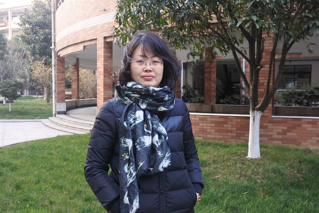 裴赟娥.jpg 裴赟娥.jpg