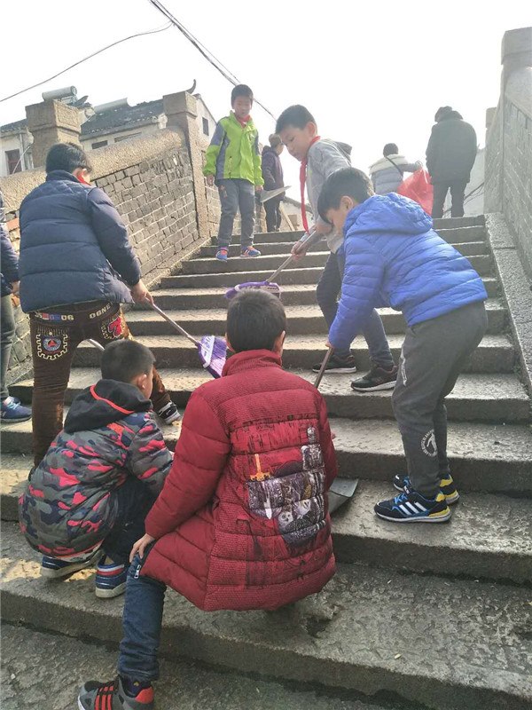 微信图片_20171122152045_副本.jpg