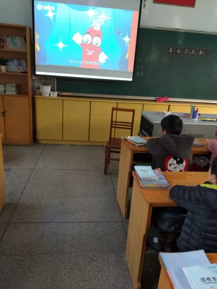 295f71d5be284460ac744ed43aa5fde2.jpg 295f71d5be284460ac744ed43aa5fde2.jpg