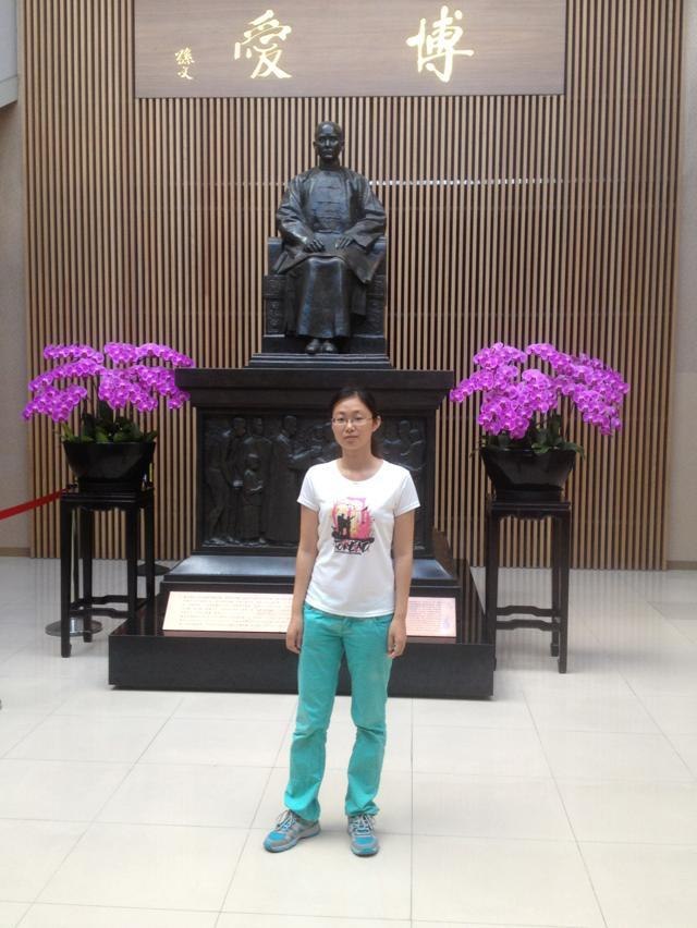 吴菊芬.jpg