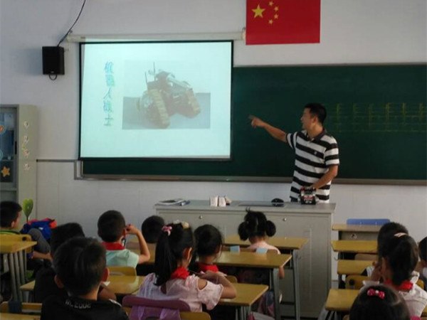QQ图片20180125170135.jpg