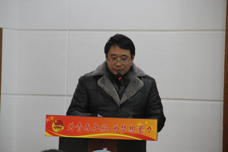 胡小凡.jpg