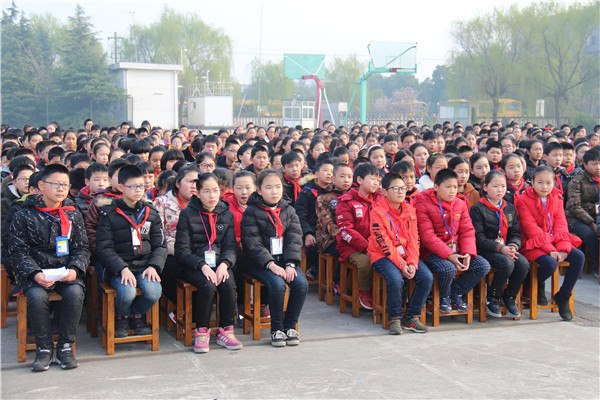 六年级学生动员会 (3).jpg