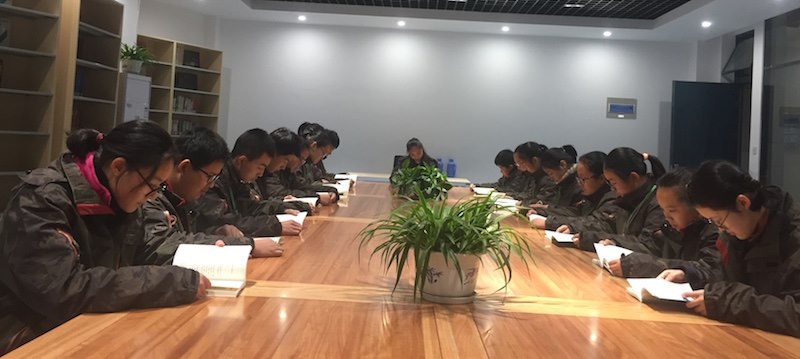 团员学习副本.JPG