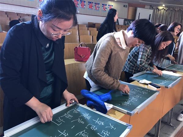 蒋婷1.jpg