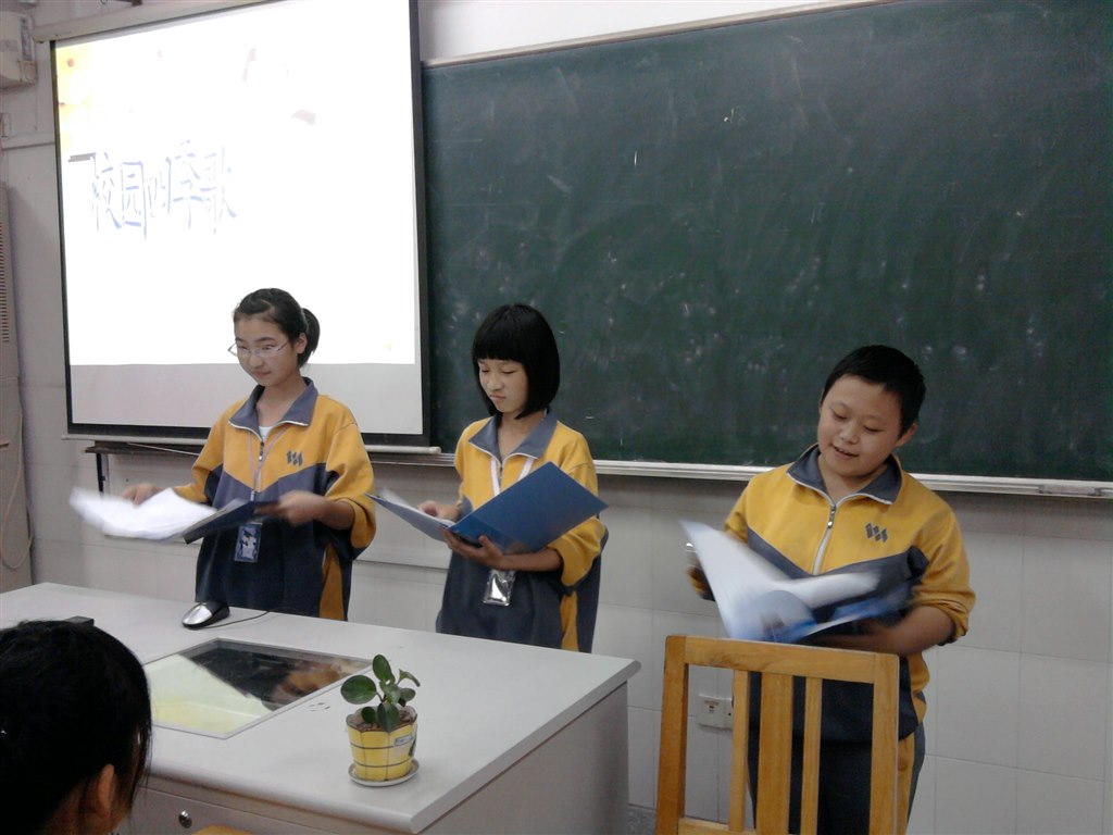 201110132123137395.jpg