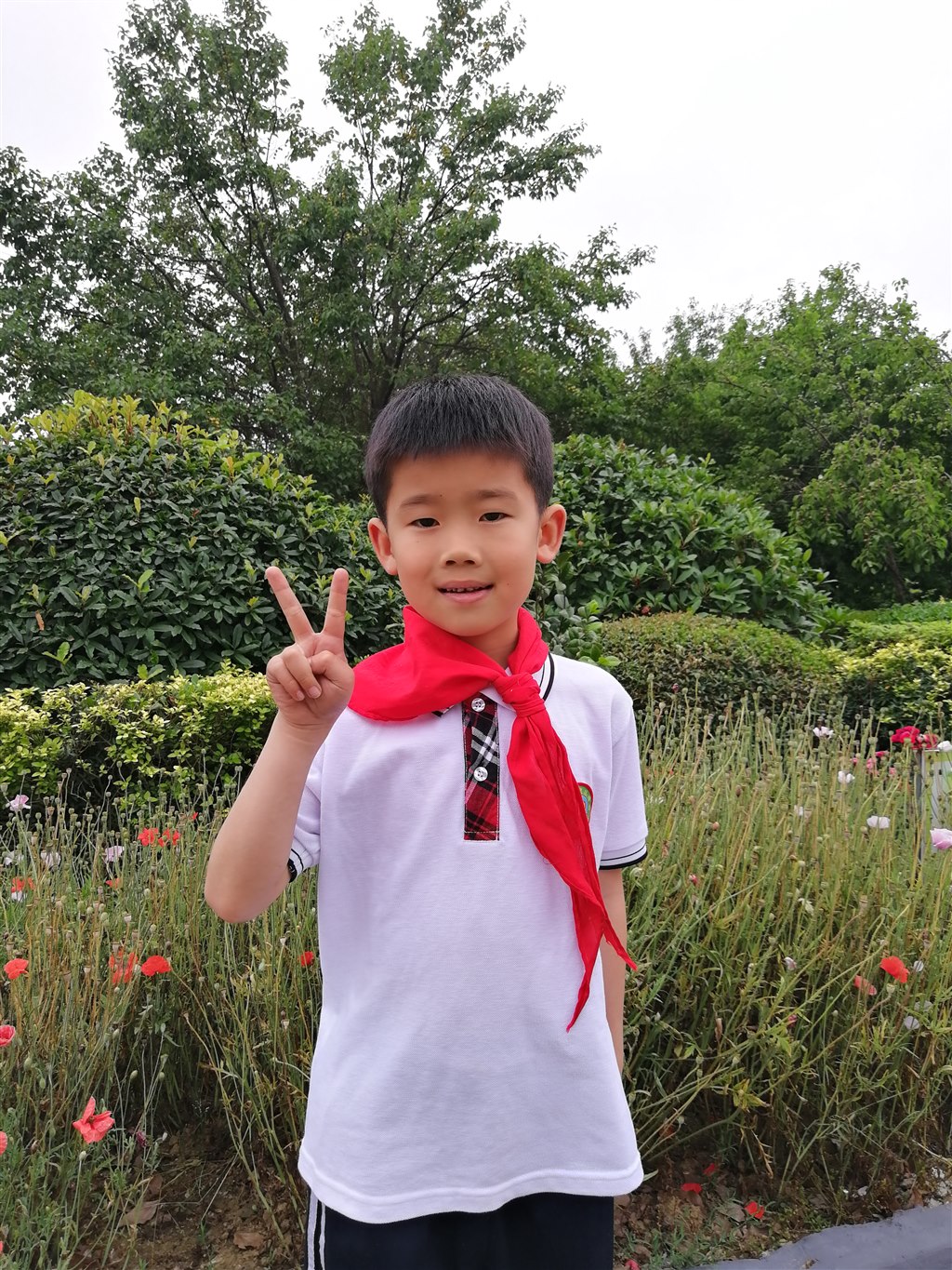 一（1）班郭文浩 阳光少年 文明其精神，野蛮其体魄.jpg