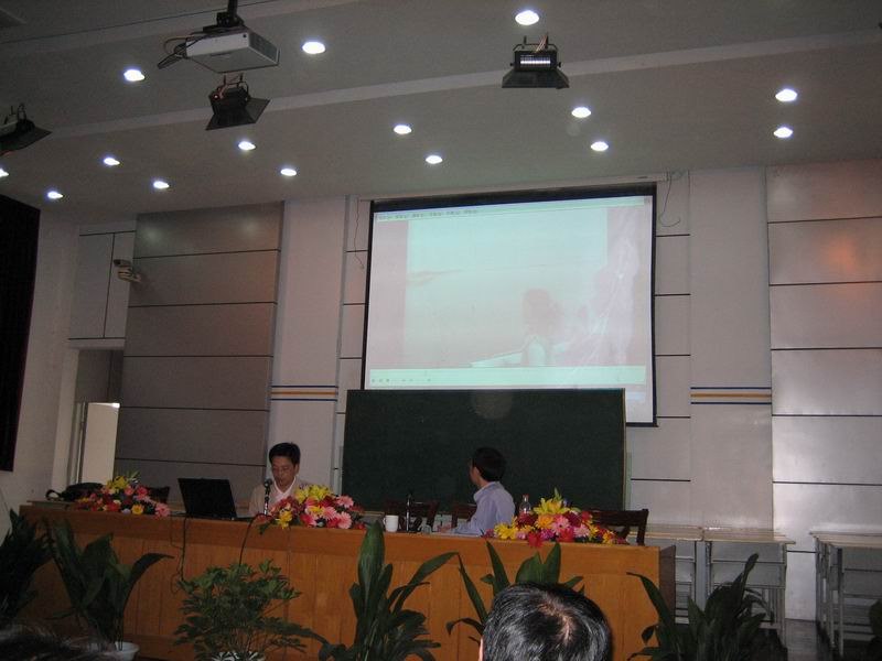 2010181634040415.jpg