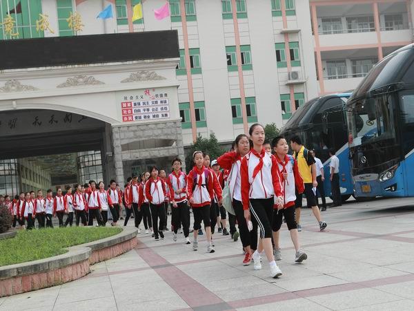 调整大小 BC6I3549_爱奇艺.jpg 调整大小 BC6I3549_爱奇艺.jpg