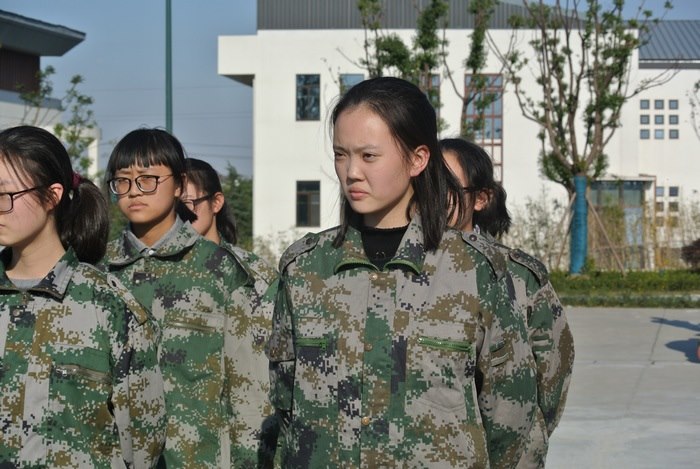 高一（10）班_【我们小军人】