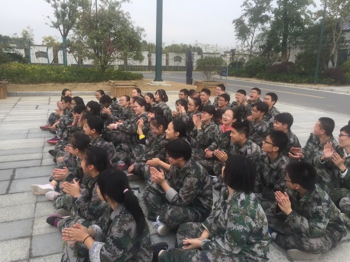 高一（10）班_【小伙伴们，练起来】