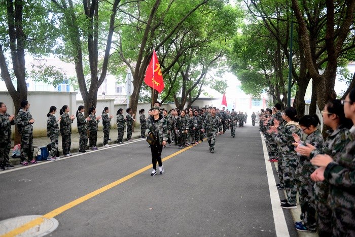 万里长征路，从走好十公里开始