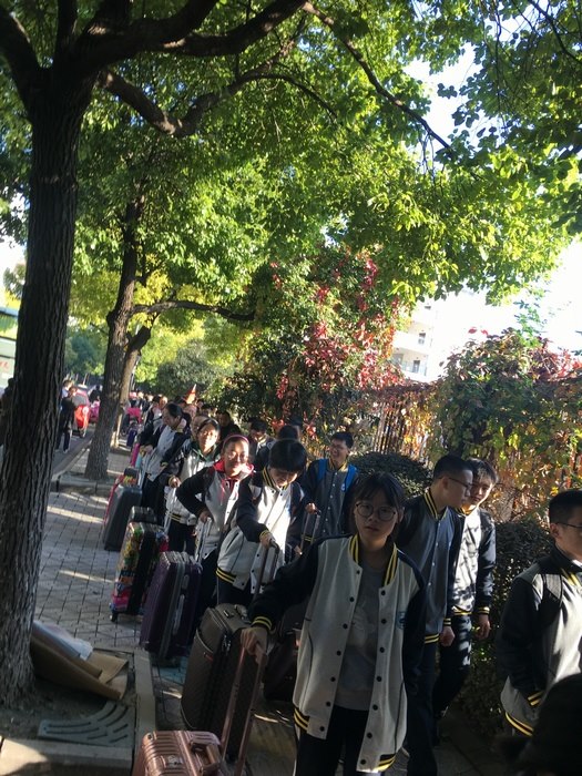 高一八班：今天，开启新征程！