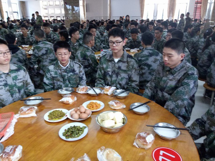 高一（1）班__军训随想撷英第二弹
