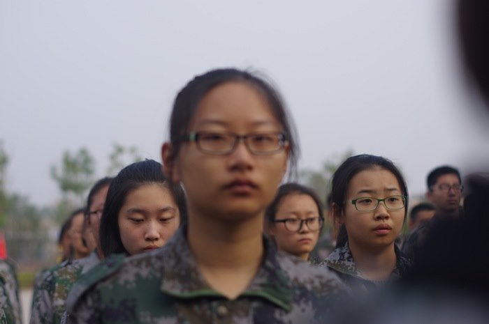 高一八班{瞧~他们严肃的脸}