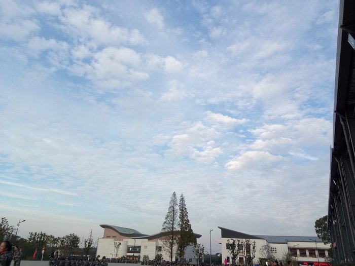高一（1）班__战地长空