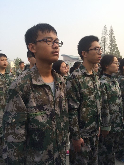 高一5班：并肩作战