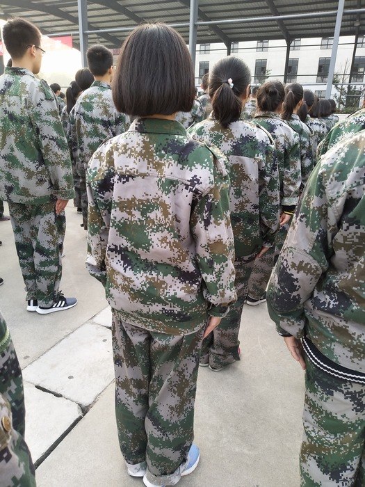 找娃（女兵篇1）