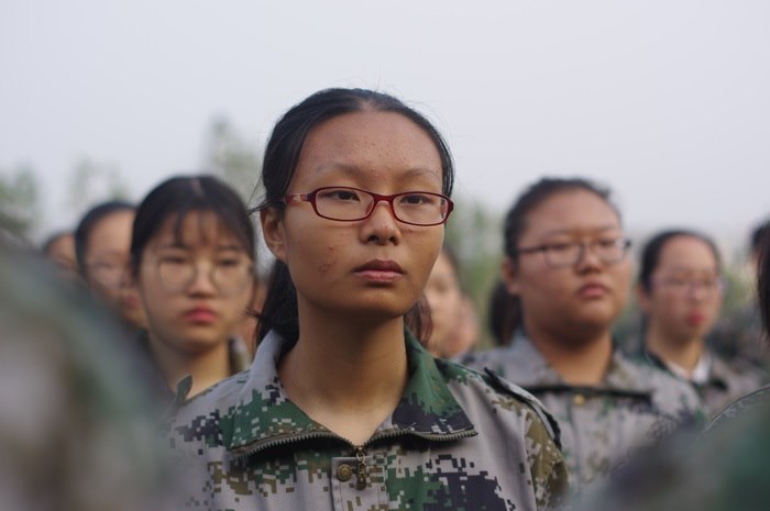 高一八班{瞧~他们严肃的脸}