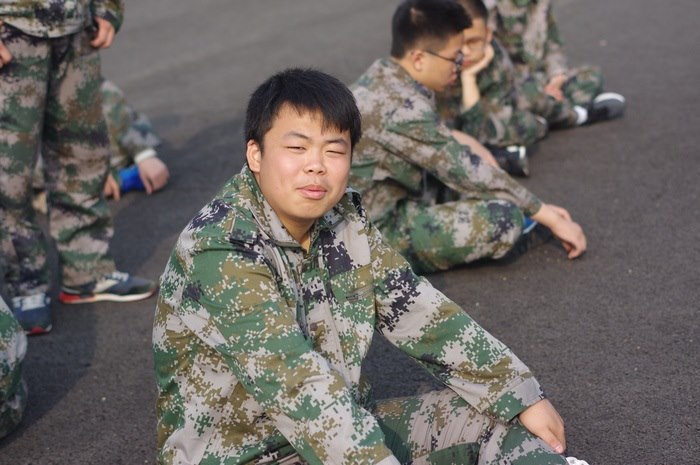 高一八班{休息时间乐一乐}