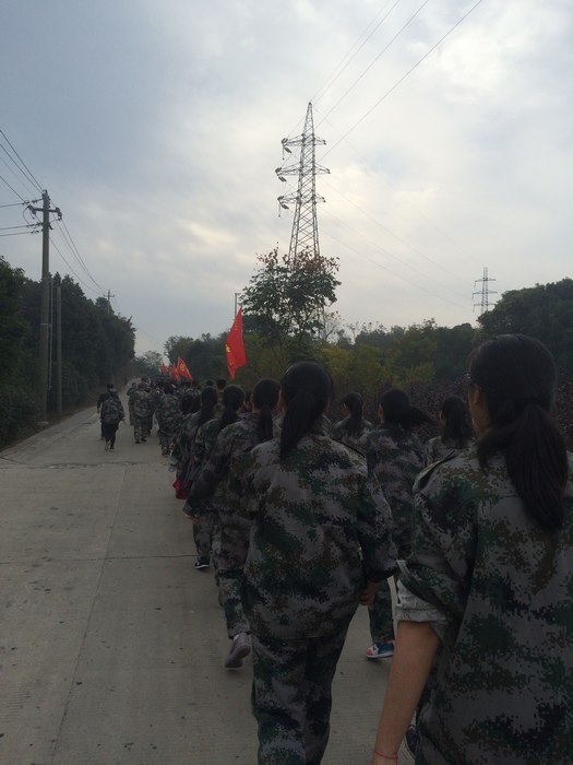 高一5班：行路致远，砥砺前行