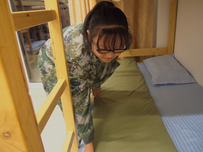 高一（12）班_来看看宿舍里的景象