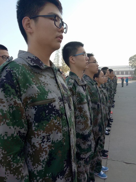 高一（1）班__军训随想撷英第三弹
