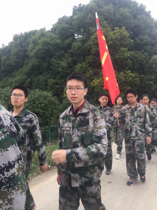 高一（10）班_【迷你长征】