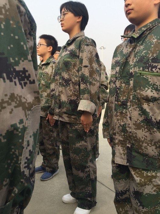 高一（10）班_【一身正气】