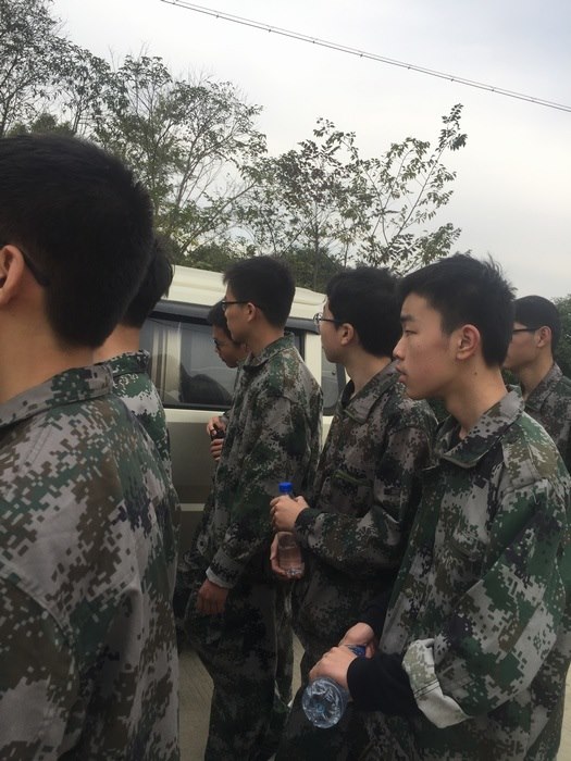 高一（10）班_【迷你长征】
